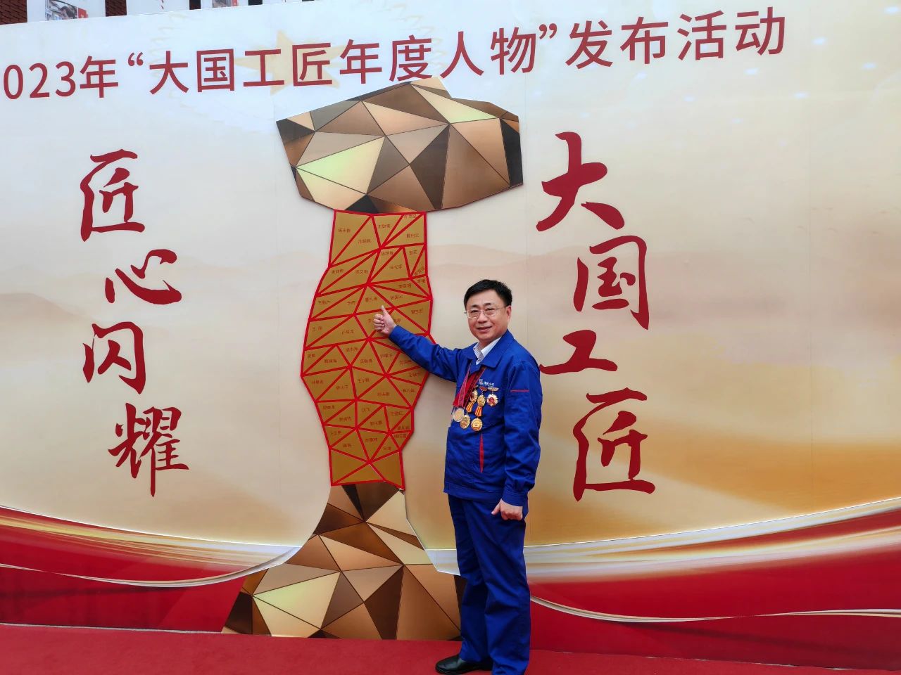 腾博会官网·专业效劳,诚信为本